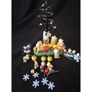 Peanuts It’s The Great Pumpkin 9 LED Illuminated Halloween Tree Decor 5.5”